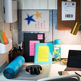 Scotch™ and Post-it® products on desk